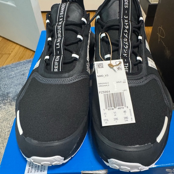 Adidas NMD V3 FZ5964 NEW MENS 11.5 black white Japan - Picture 2 of 6